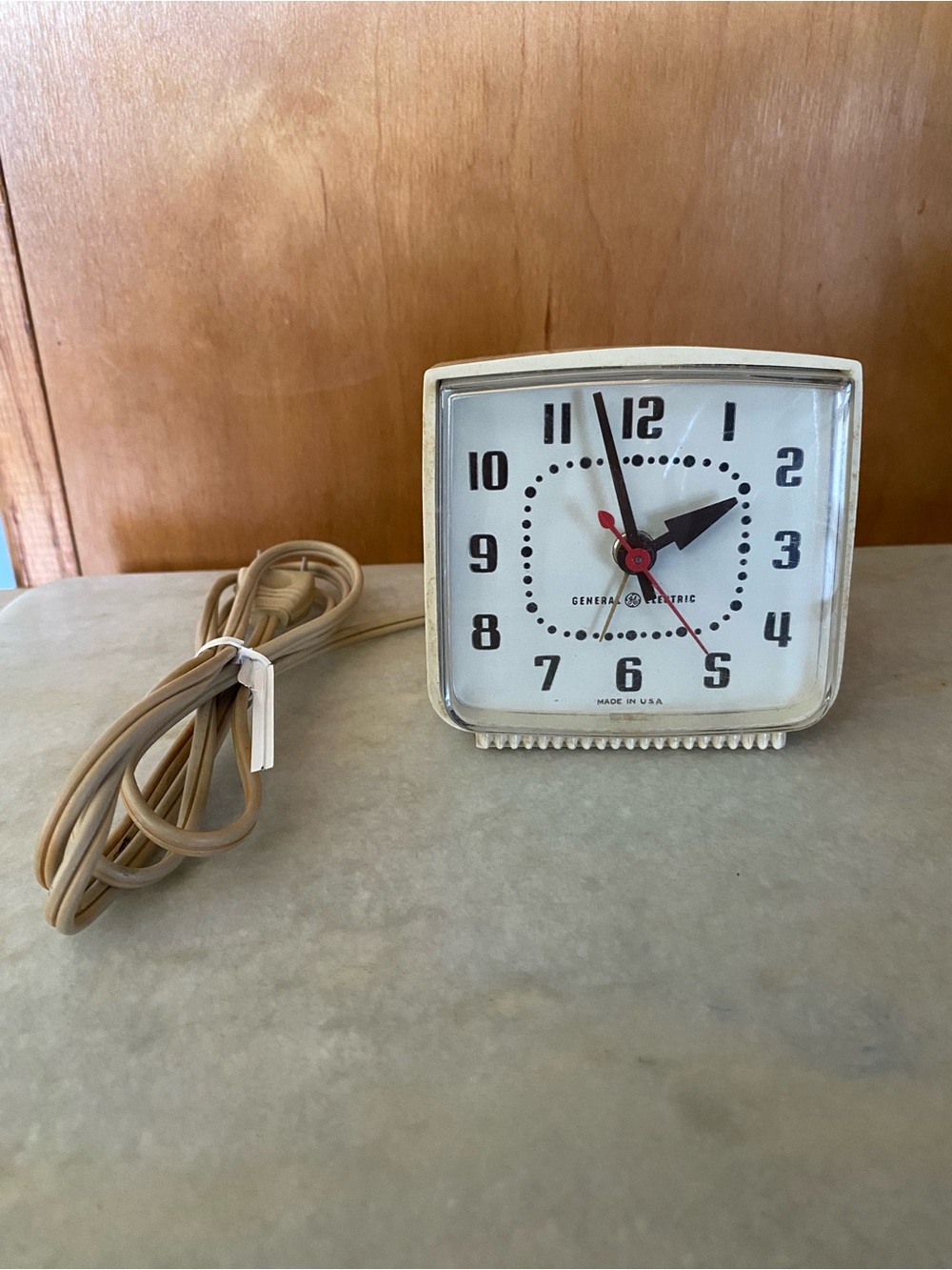Vintage Retro 1970s General Electric Alarm Clock Plug USA MCM Mid-Century Modern